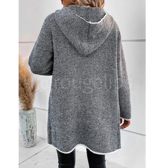 Hooded Knit Grey Open Cardigan Long Sleeves Hip Length w/ Pockets - Picture 2 of 7